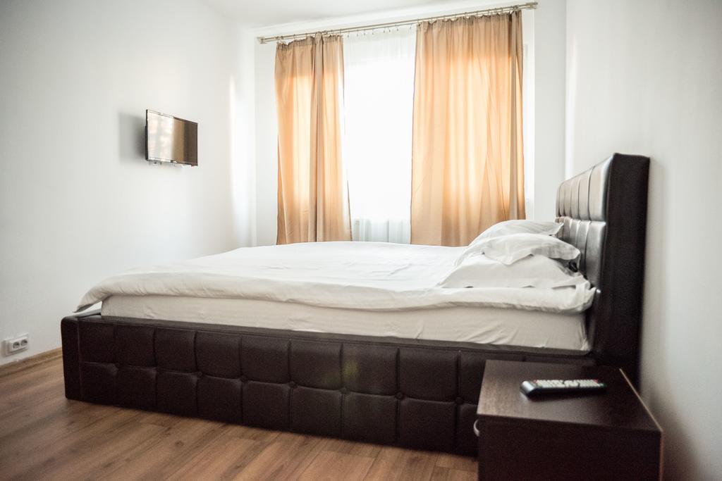 Executive Apartments 2 克拉奥华 外观 照片